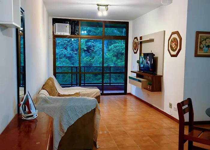 Exelente Localiazação - 50m Enseada e Pitangueiras - Apt Saint Patrick Guarujá